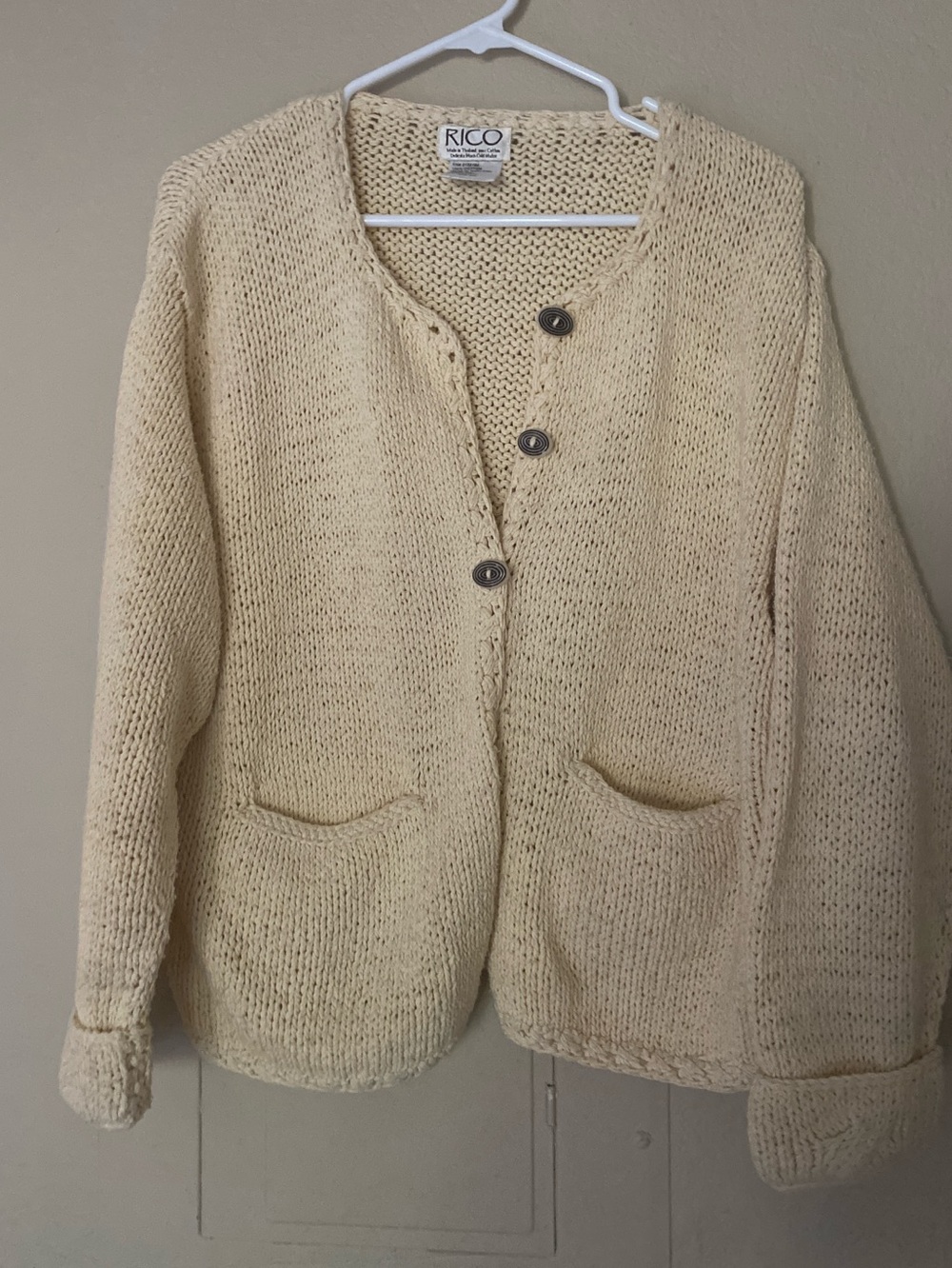 CUTE!! Vintage Rico chunky cotton sweater cute buttons